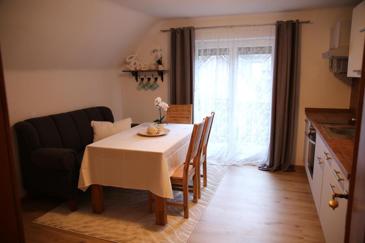 Apartments Marie B Гальштат Экстерьер фото